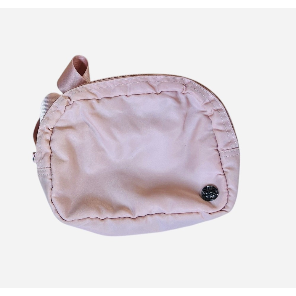 Gaiam Pink Fanny Pack Belt‎ Bag Side Waist Pouch Adjustable Strap Preowned Gym